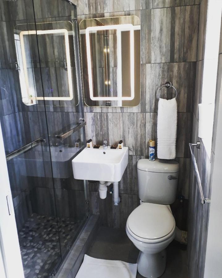 Bateleur Self Catering Cc Daire Windhoek Dış mekan fotoğraf