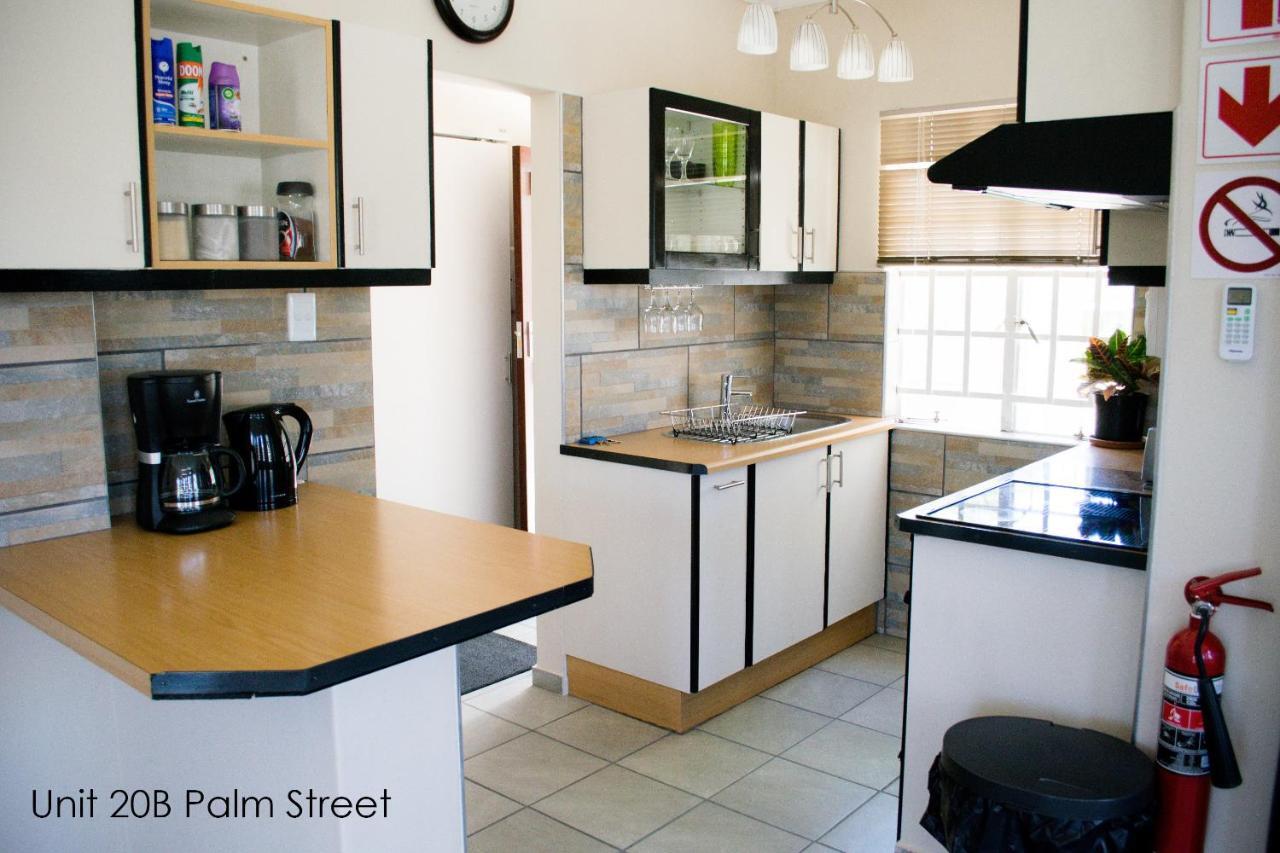 Bateleur Self Catering Cc Daire Windhoek Dış mekan fotoğraf