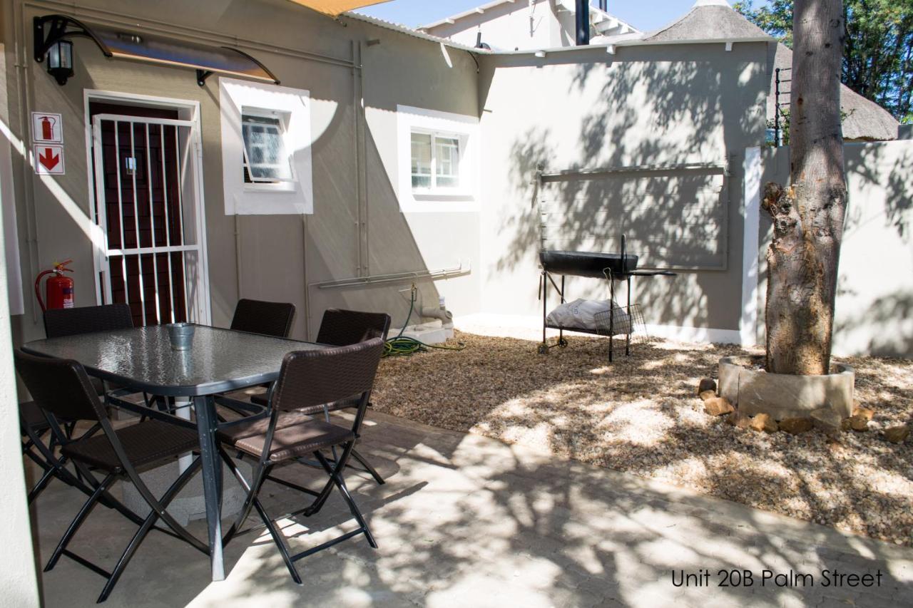 Bateleur Self Catering Cc Daire Windhoek Dış mekan fotoğraf
